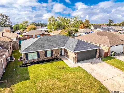 205 Cypress Village Dr, Houma, LA 70360