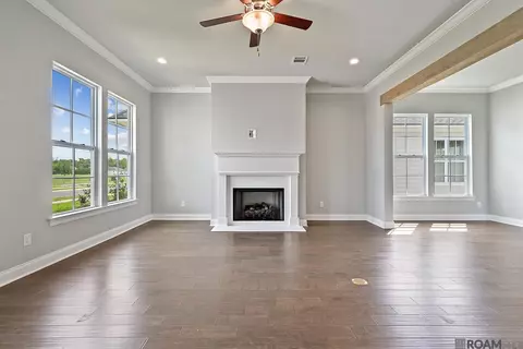 2712 Shore Side Ave, Baton Rouge, LA 70810