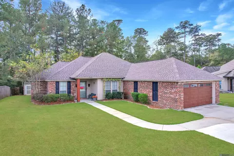 14986 Cross Creek Blvd, Walker, LA 70785