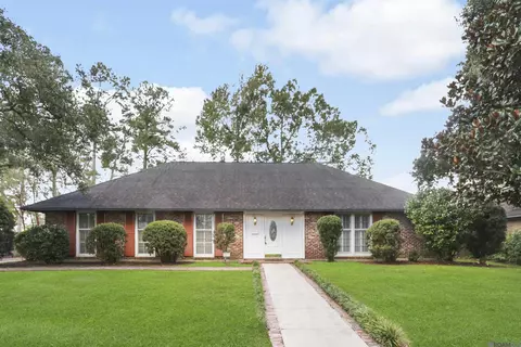 4944 Sweetbriar St, Baton Rouge, LA 70808