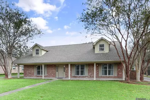 718 Kenilworth Pkwy, Baton Rouge, LA 70808