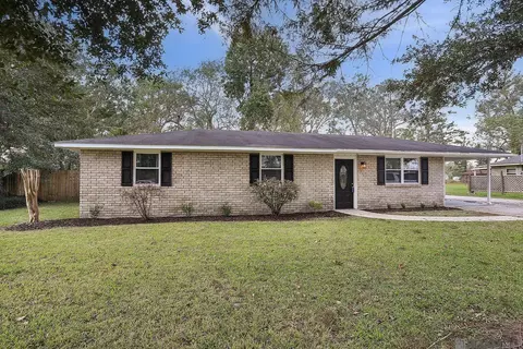 12233 Oakline Acres, Saint Amant, LA 70774
