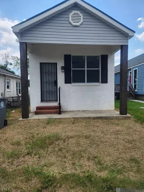 215 N 26th St, Baton Rouge, LA 70806