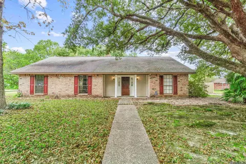 12233 Parklawn Ave, Baton Rouge, LA 70816