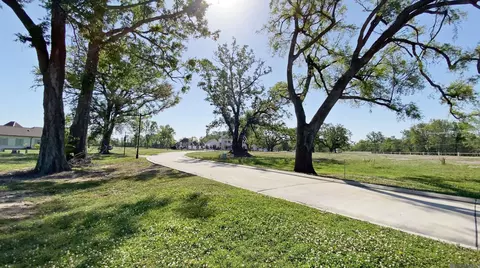 View/Area - 464 Sweet Grass Loop, Thibodaux, LA 70301 photo 1 of 3