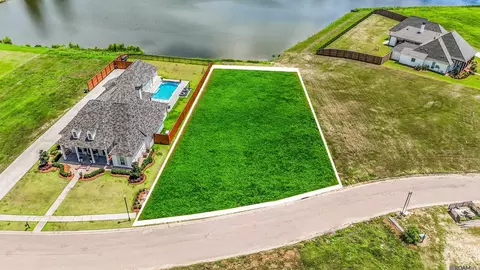 36157 Westin Ridge Dr, Geismar, LA 70734