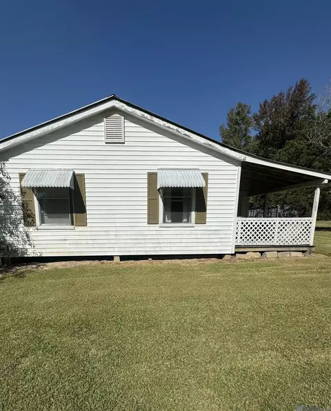 5555 Rolling Acres Dr, Baker, LA 70714 photo 2