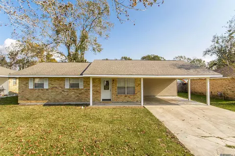 13396 Burnt Pecan St, Gonzales, LA 70737