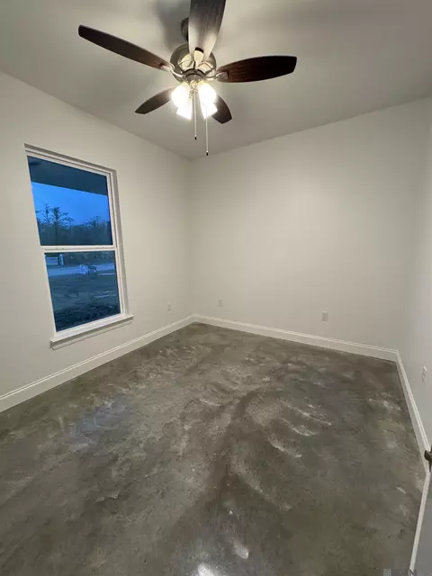 26205 Riverscape Dr, Springfield, LA 70462 photo 11
