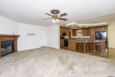 12780 Polly Dr, Walker, LA 70785 photo 2