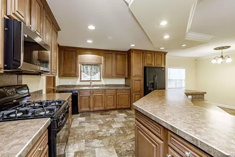 12780 Polly Dr, Walker, LA 70785 photo 4