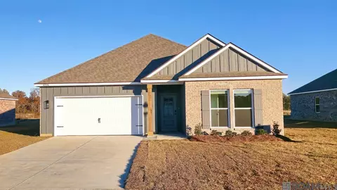 6926 Stable St, Zachary, LA 70791