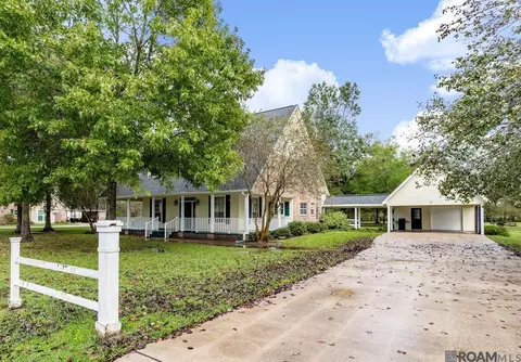 23735 Kirtley Dr, Plaquemine, LA 70764