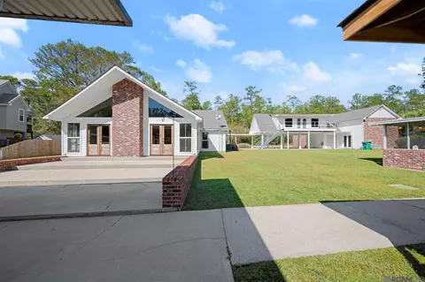 31200 River Pines Dr, Springfield, LA 70462 photo 35