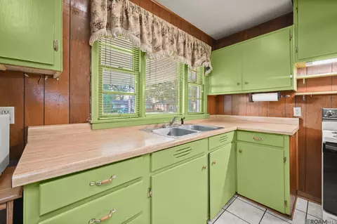 3312 Buchanan St, Baker, LA 70714 photo 5