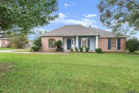 37511 Southwood Village Ave, Prairieville, LA 70769