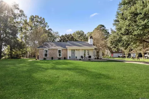22975 Elberta Ln, Zachary, LA 70791