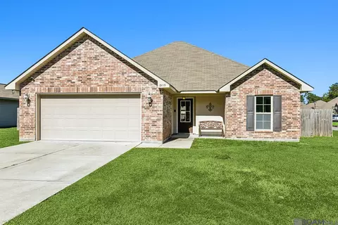 13195 Ribbonwood Dr, Denham Springs, LA 70726