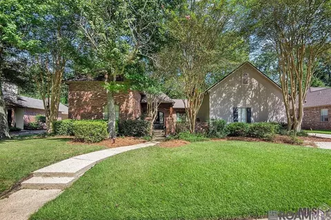 19233 Point O Woods Ct, Baton Rouge, LA 70809