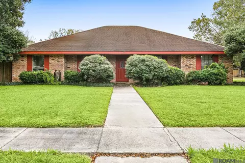 1107 E Palmview St, Gonzales, LA 70737