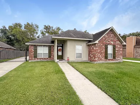 9423 Old Hermitage Pkwy, Baton Rouge, LA 70810