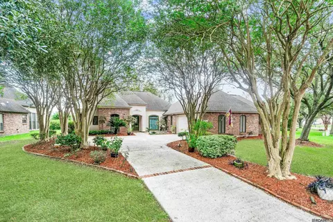 40245 Swan Cir, Gonzales, LA 70737