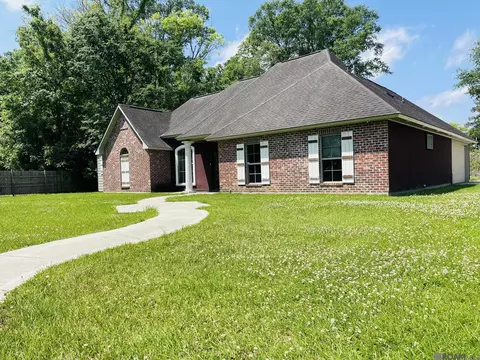 315 Day Dr, Baker, LA 70714