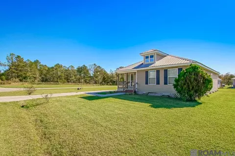26350 Riverscape Dr, Springfield, LA 70462 photo 4
