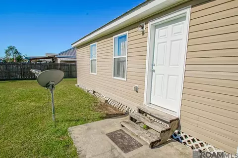 26350 Riverscape Dr, Springfield, LA 70462 photo 28