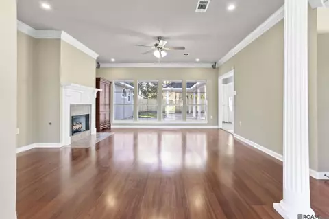 11080 Royal Ascot Ave, Baton Rouge, LA 70816