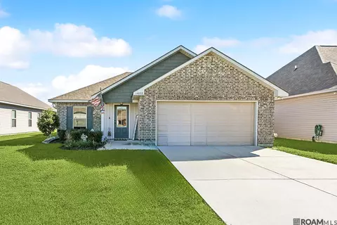 14022 Colt Dr, Denham Springs, LA 70726