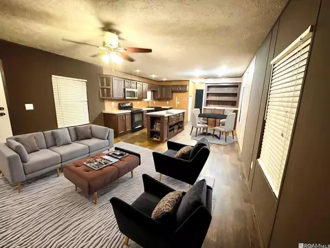 20161 Daniel Ln # 10, Plaquemine, LA 70764