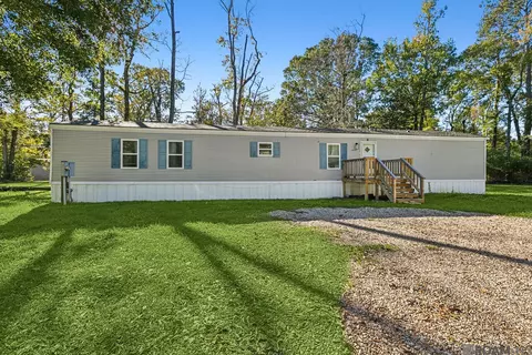 34195 Robbie Lee Dr, Denham Springs, LA 70706