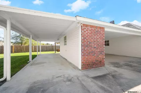 13587 S Trace Ave, Walker, LA 70785 photo 3