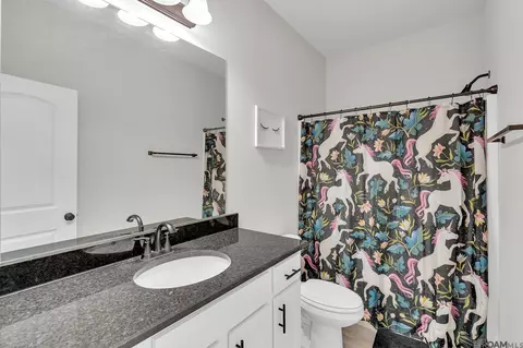 Bath - 12333 Parma Cir, Covington, LA 70435 photo 4 of 4