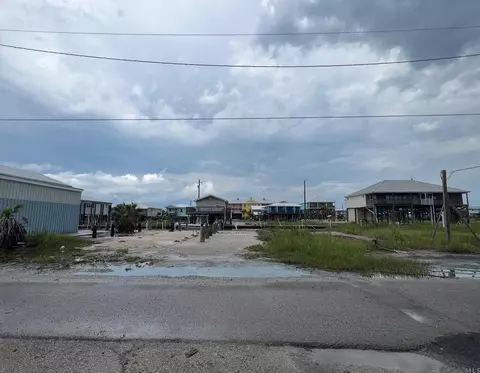 126 Verely Ln, Grand Isle, LA 70358
