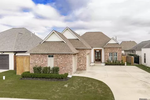 17352 Fox Glove Ave, Prairieville, LA 70769
