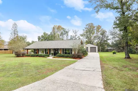 18516 Hope Villa Dr, Prairieville, LA 70769