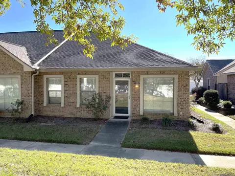 12500 Old Hammond Hwy # D5, Baton Rouge, LA 70816