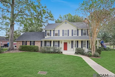 8441 Briarwood Pl, Baton Rouge, LA 70809
