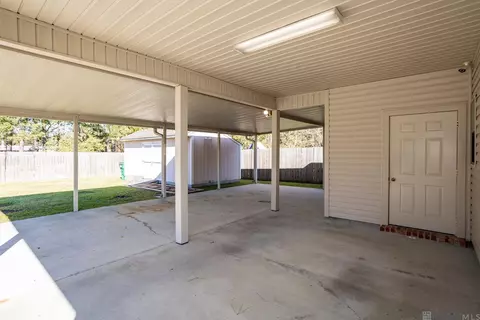 13655 Hope Haven Dr, Walker, LA 70785 photo 9