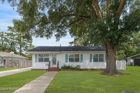 613 Birch, New Iberia, LA 70563