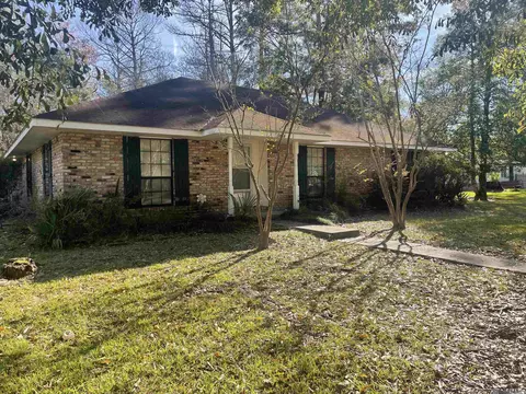 15038 Crystal Dr, Central, LA 70770