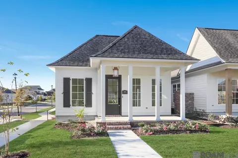 7604 Griffon Dr, Baton Rouge, LA 70817