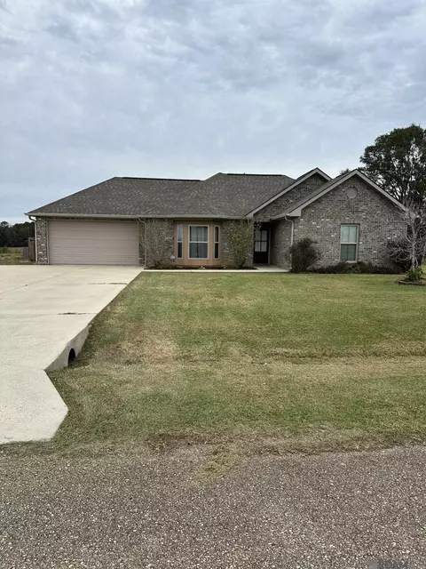 18191 Wolf Track Way, Loranger, LA 70446