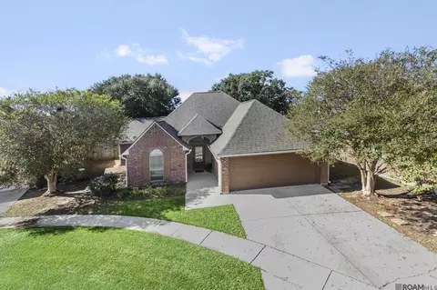 18420 Three Bars Dr, Baton Rouge, LA 70817