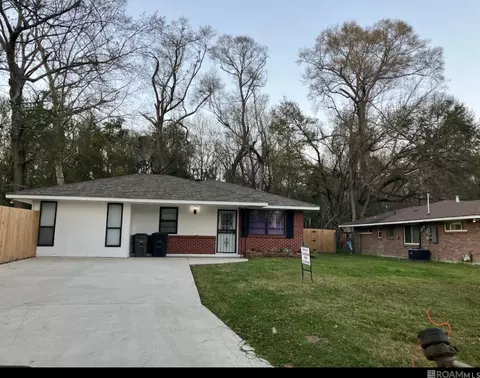 6665 Calumet St, Baton Rouge, LA 70805
