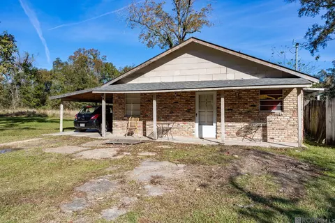 931 Martin Luther King Jr Dr, Denham Springs, LA 70726