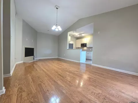 7744 Lasalle Ave # 32, Baton Rouge, LA 70806