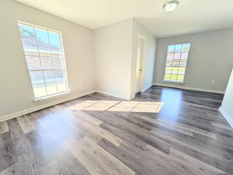 304 Sandra Dr, Baker, LA 70714 photo 9